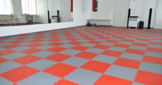 Резиновое покрытие для спортзала Череповец, цена от 890 руб.